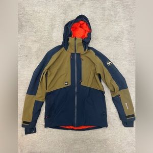 Quiksilver Forever Stretch 2L Gore-Tex Men’s Snow Jacket (M)
